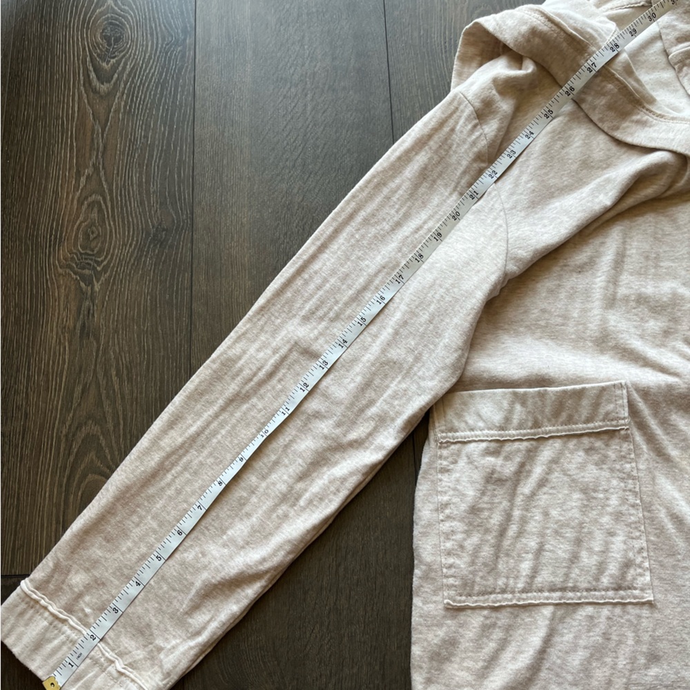Cream robe - Picture 6 of 6